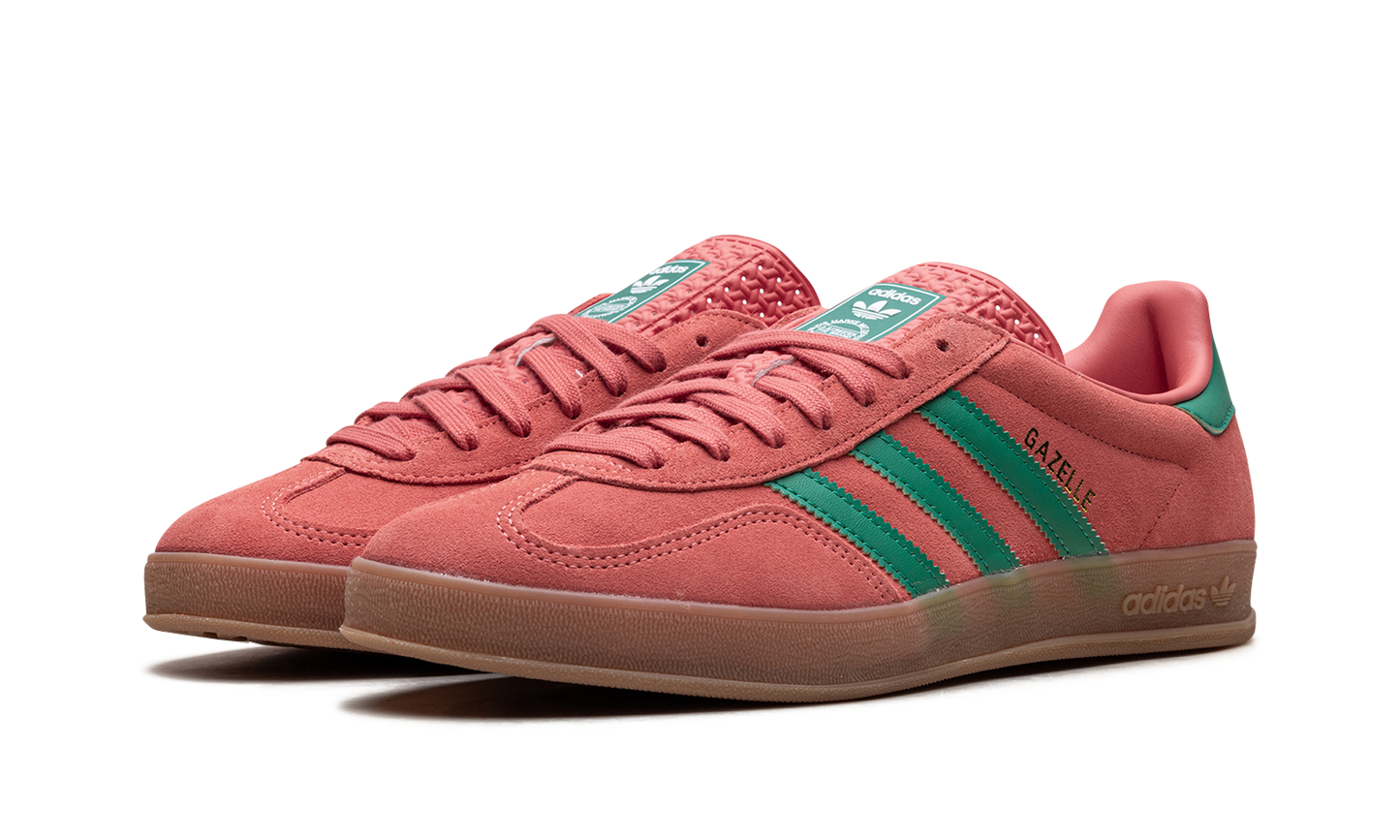 Gazelle Indoor "Preloved Scarlet"