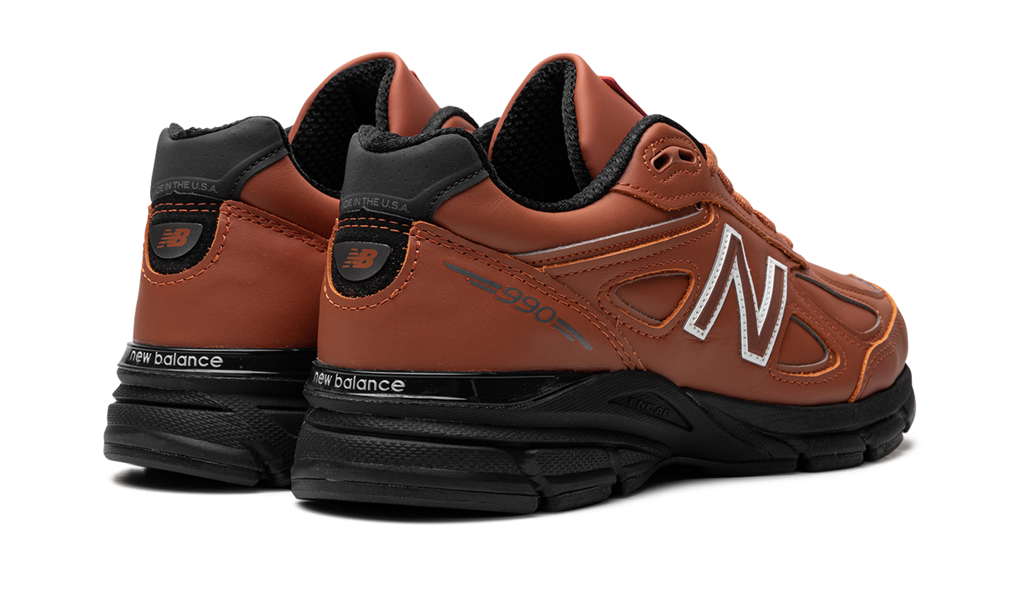 990V4 MADE IN USA "TEDDY SANTIS - MAHOGANY BLACK"
