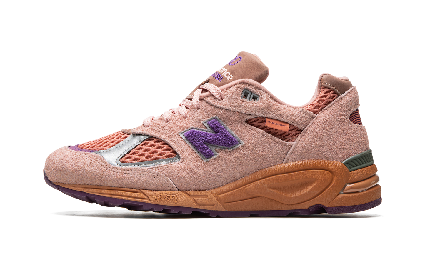 990 V2 "Salehe Bembury - Sand Be The Time"
