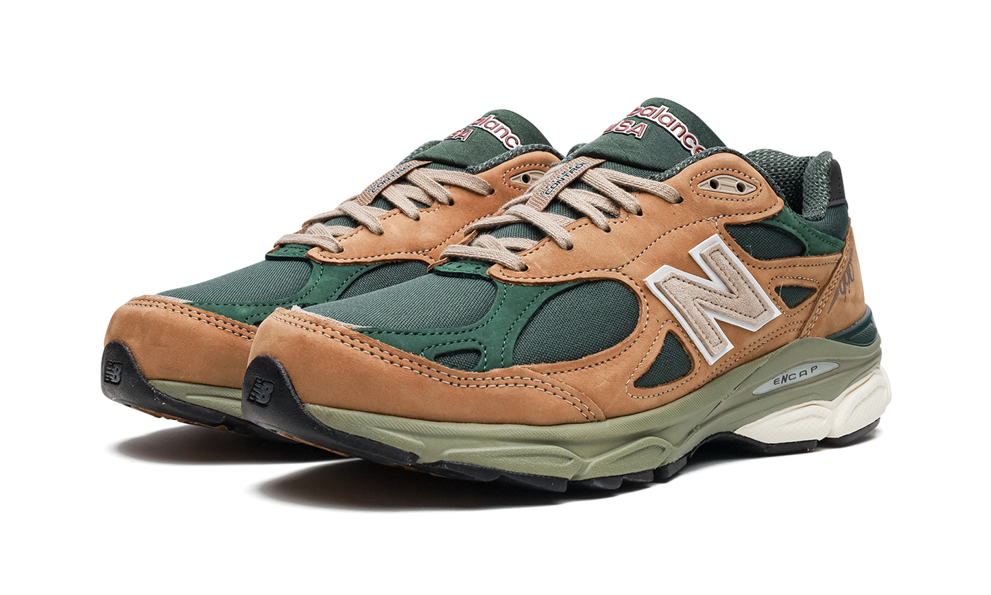 990v3 "Made in USA - Tan / Green"