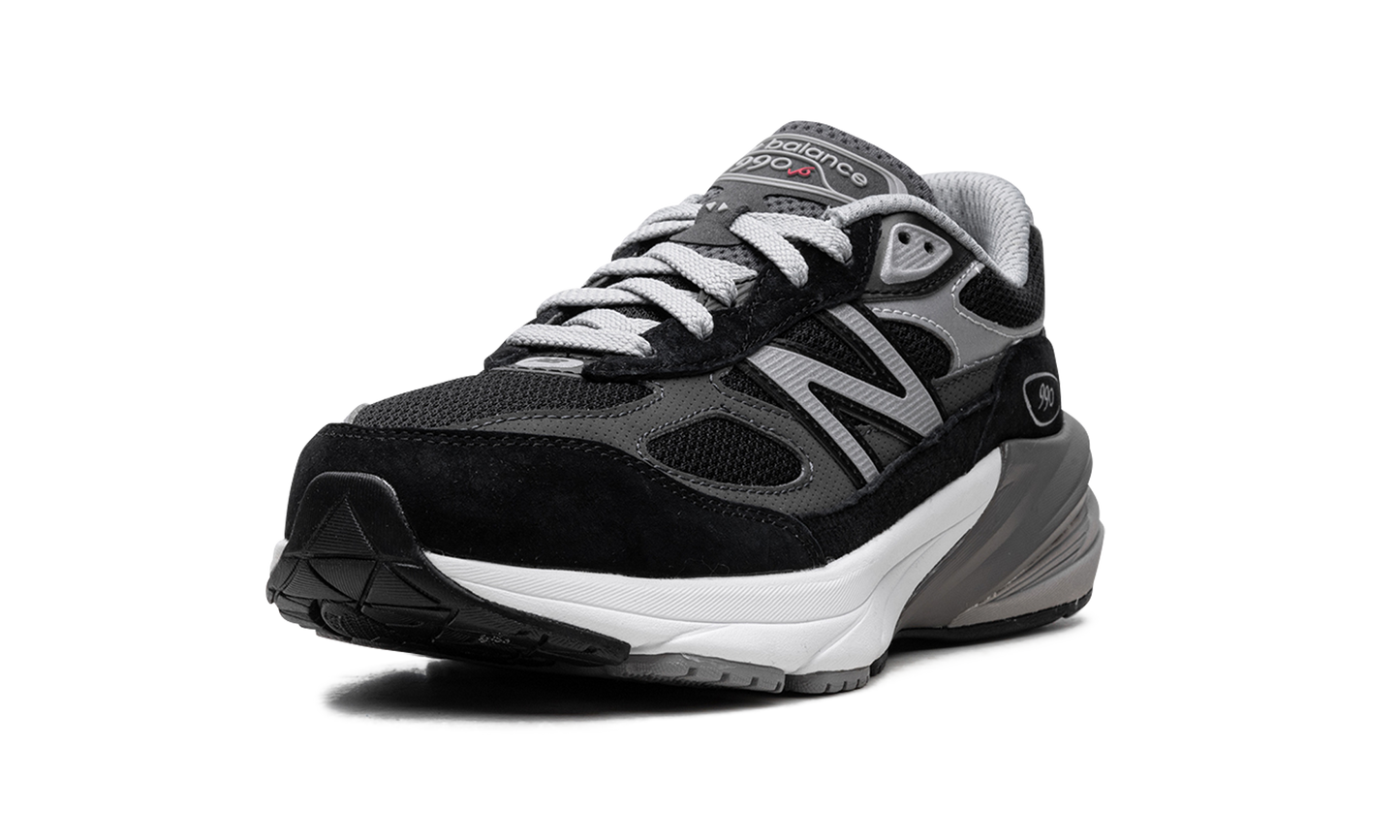 990v6 GS "Black/Silver"