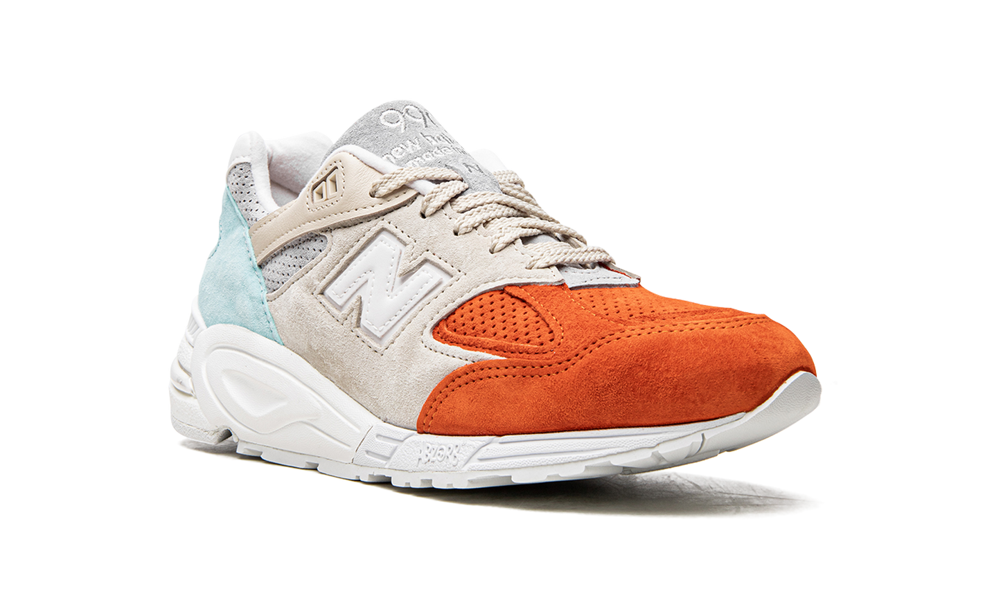 990 v2 "Kith Cyclades"