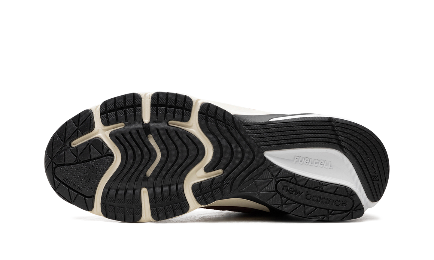 990v6 "Made in USA - Rich Oak / Cosmic Grape"