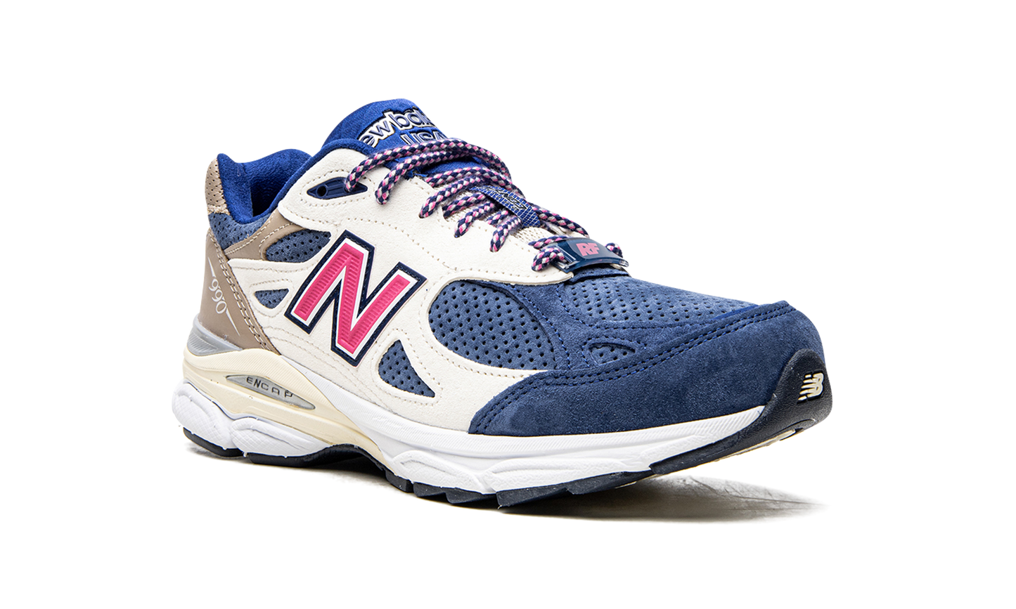 990 v3 "Kith Daytona"
