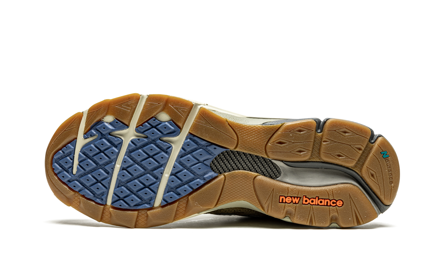 990 V3 "Bodega - Anniversary"