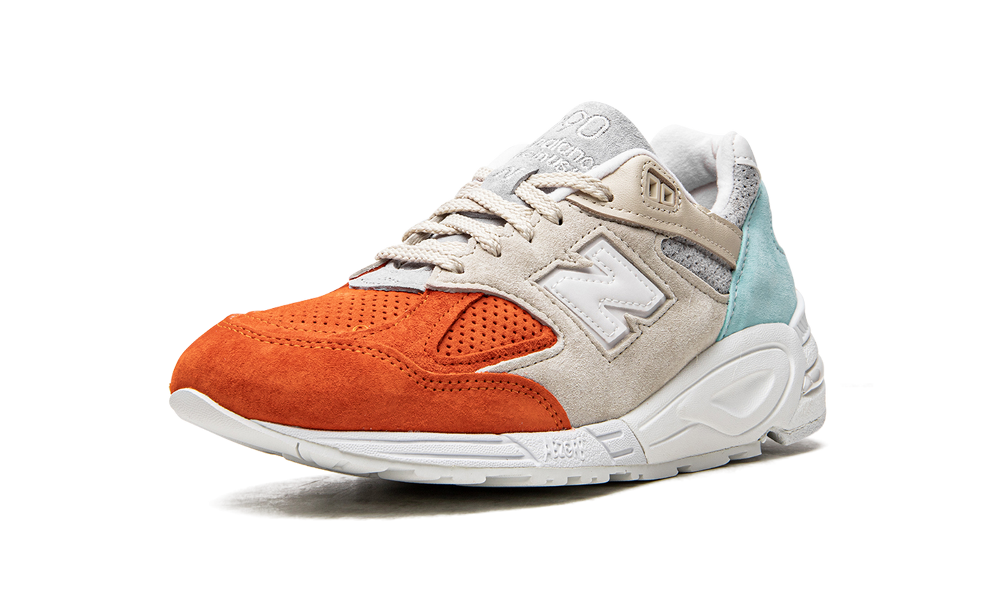 990 v2 "Kith Cyclades"