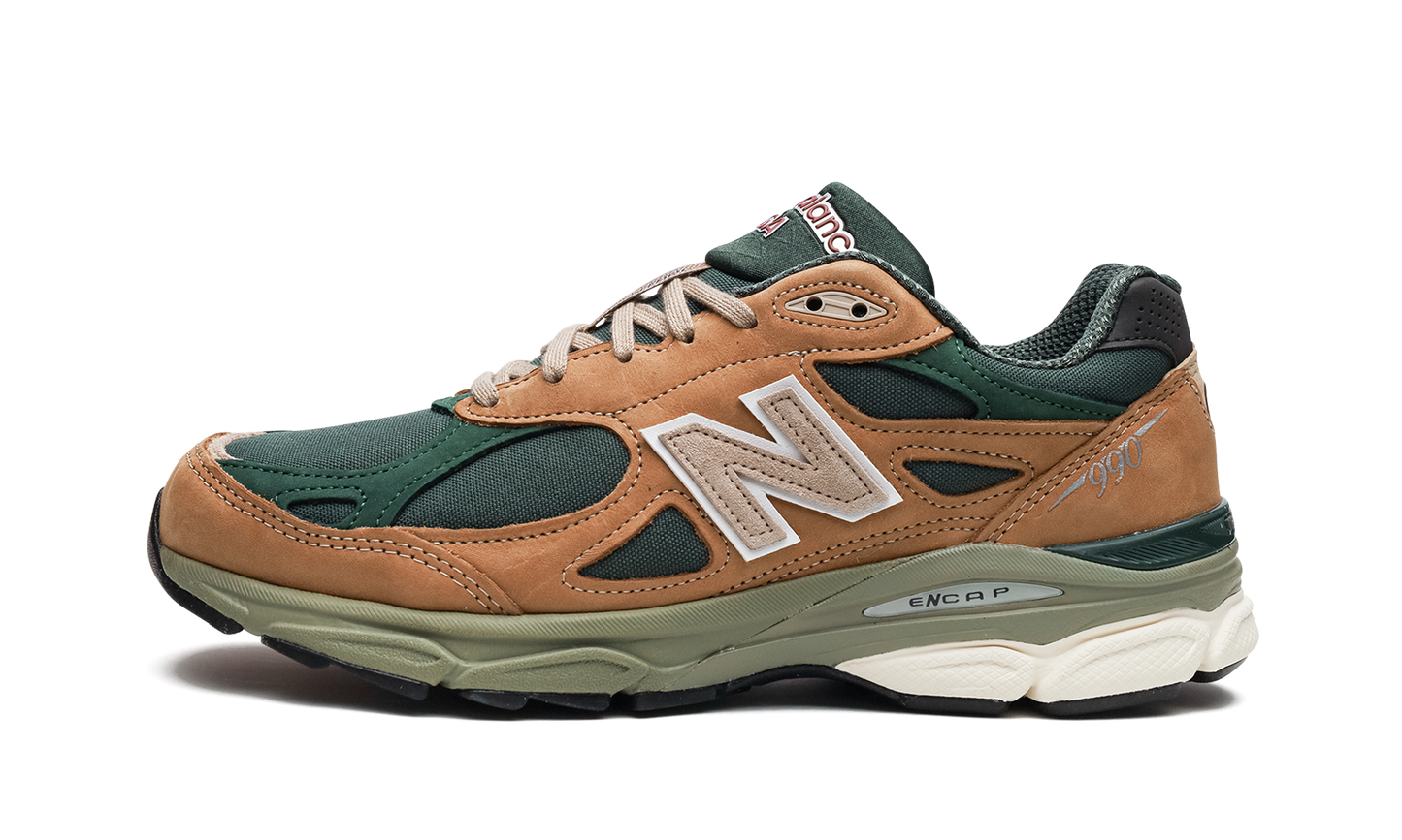 990v3 "Made in USA - Tan / Green"