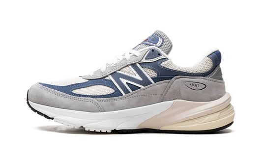 990v6 "Made in USA - Grey Day"