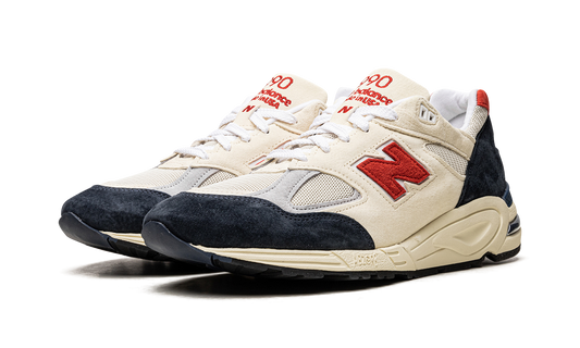 990v2 "Teddy Santis - Navy/Red"