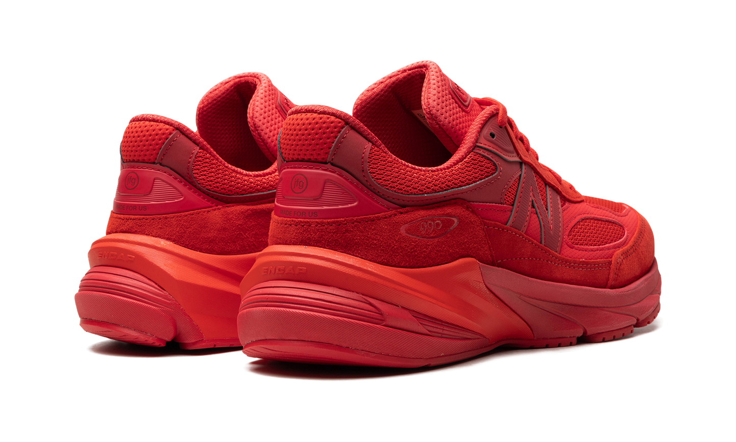 990v6 "Joe Freshgoods - Paris Red"