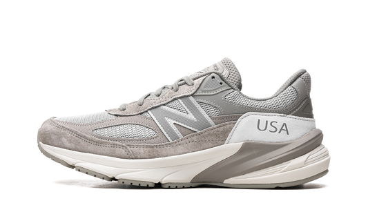 990v6 "WTAPS - Grey"