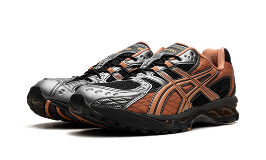 GEL-Nimbus 10.1 "Black Rust Orange"