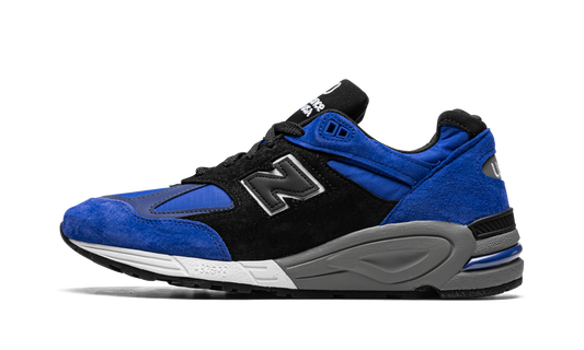 990v2 "Blue/Black"