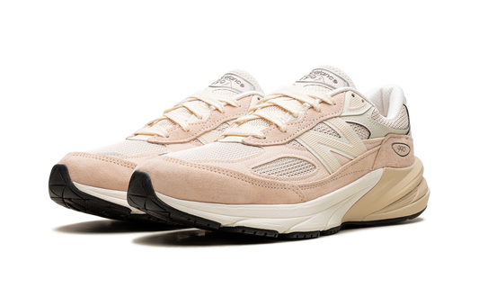 990v6 "Made in USA - Vintage Rose"