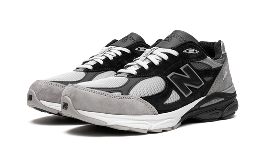 990v3 "DTLR Greyscale"