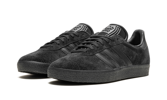 Gazelle "Triple Black"