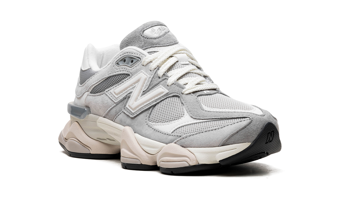 9060 "Slate Grey"