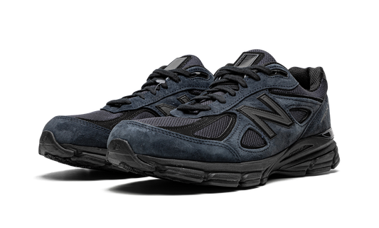 990v4 "JJJJound"