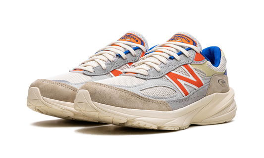 990v6 "Kith - Madison Square Garden - Knicks"