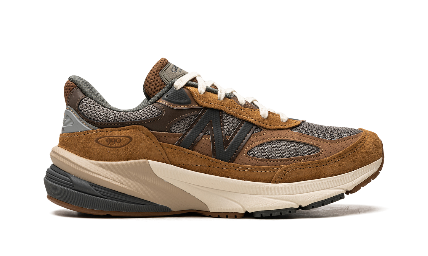 990v6 "Carhartt - Sculpture Center"