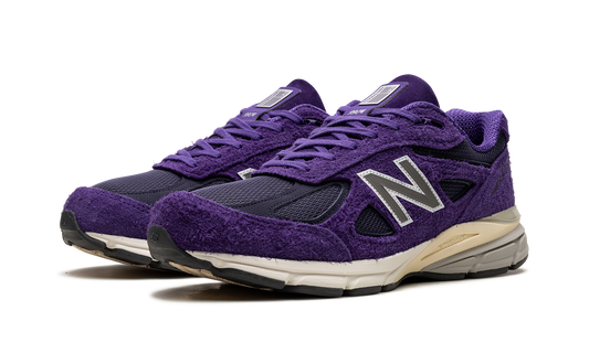 990V4 "Purple Suede"