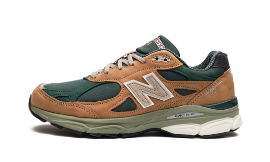 990v3 "Made in USA - Tan / Green"